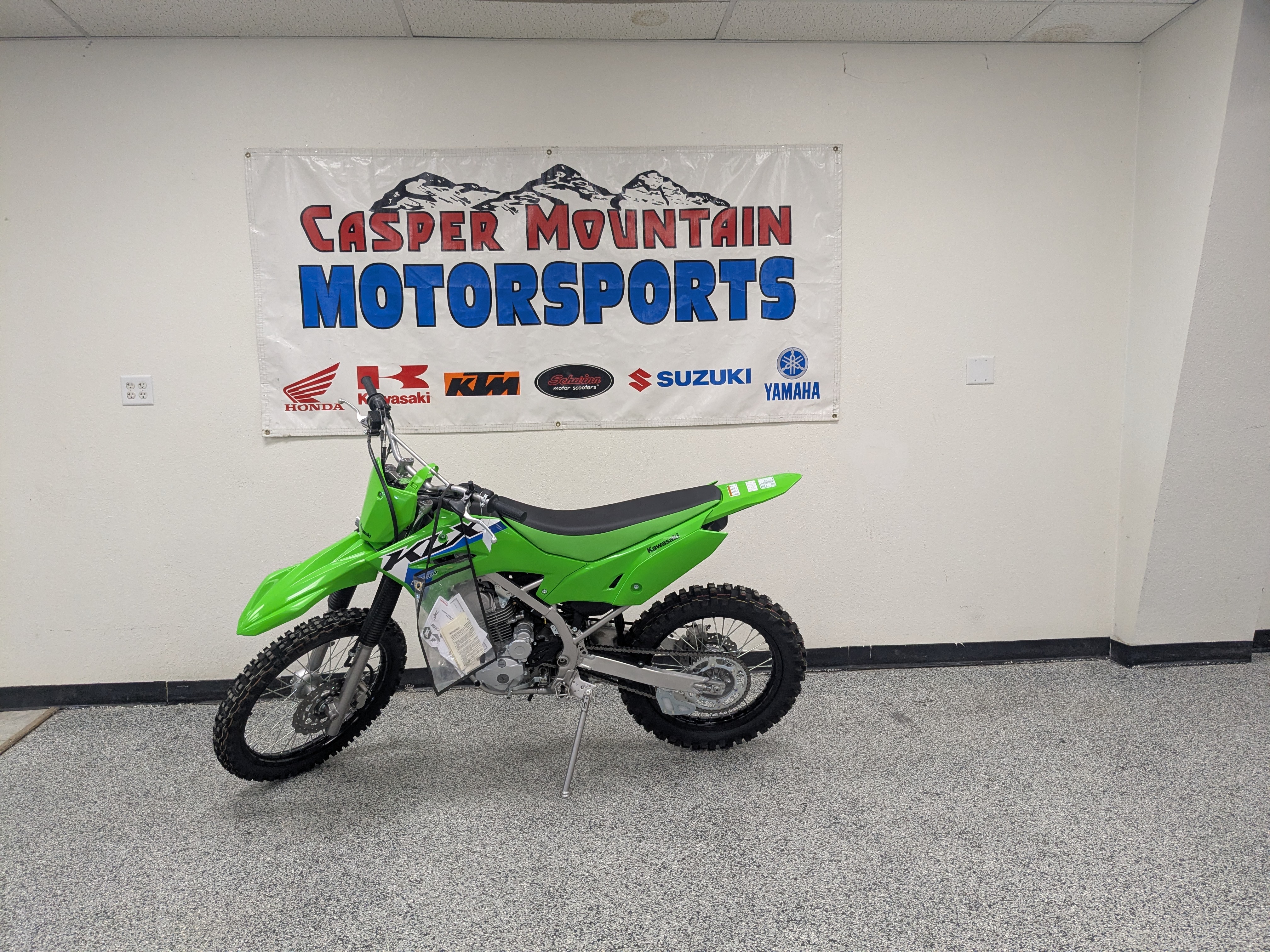 2027 Kawasaki KLX 230 R DIRT BIKE