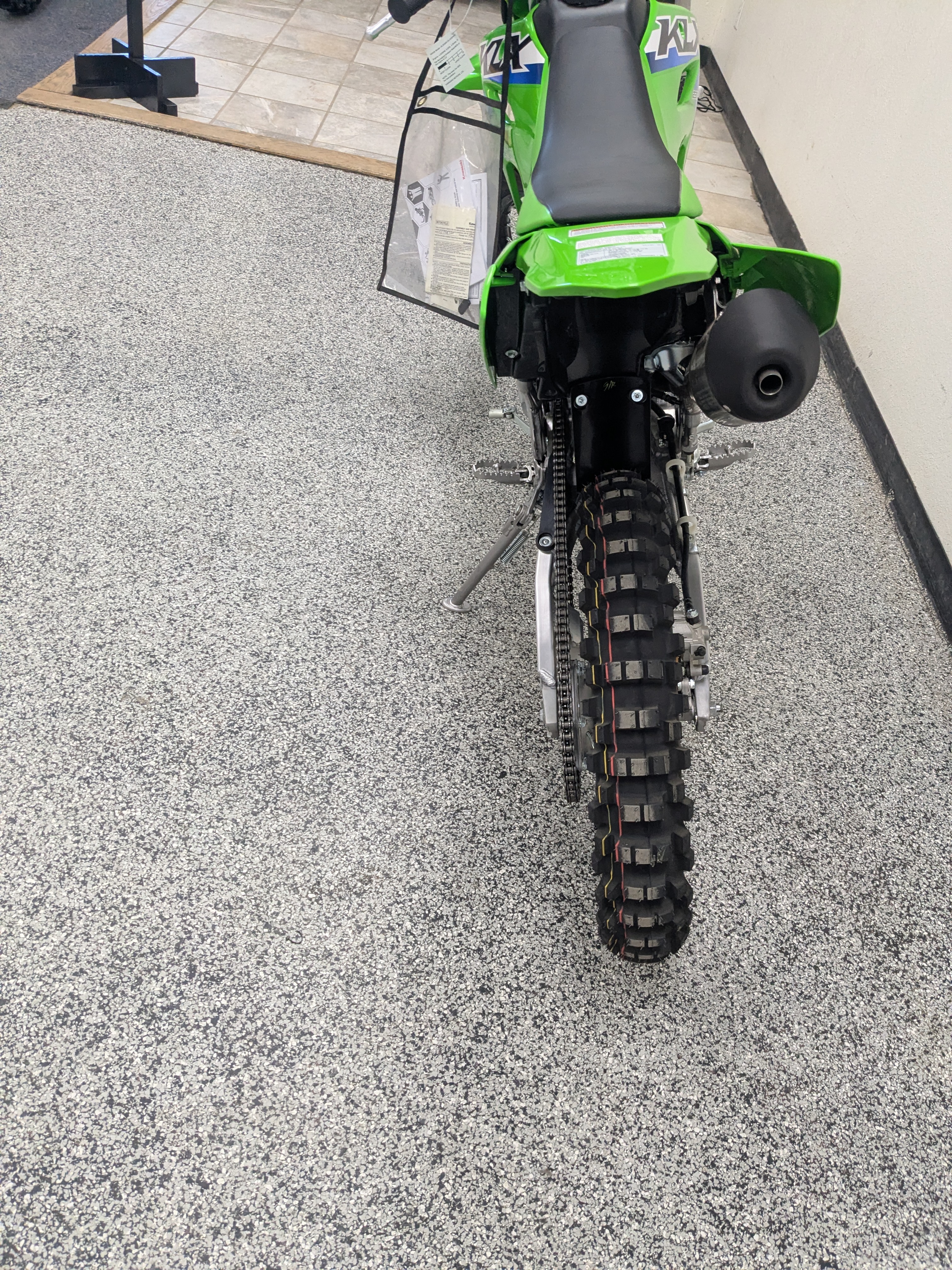 2027 Kawasaki KLX 230 R DIRT BIKE