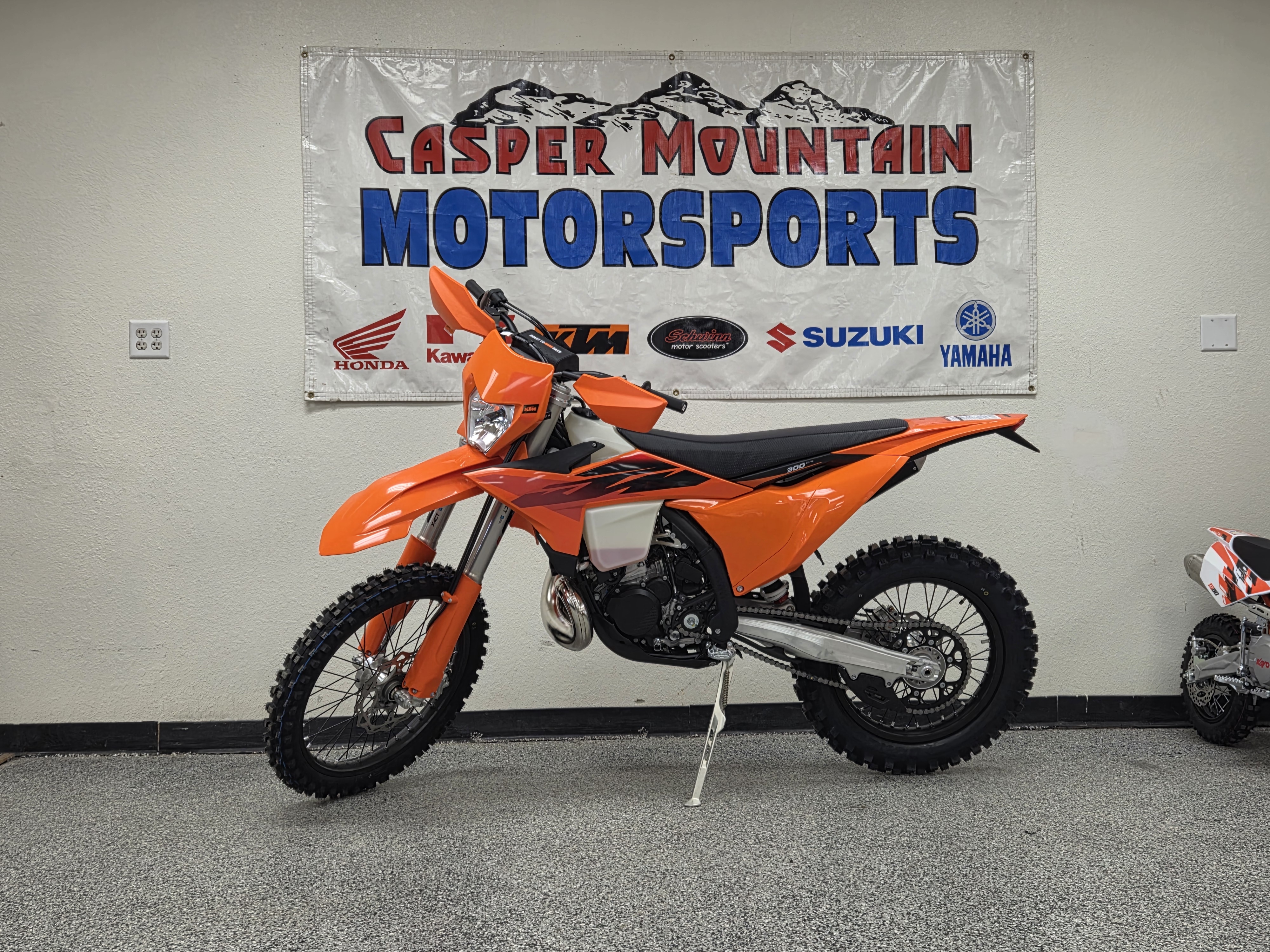 2027 KTM 250 XC W DIRT BIKE
