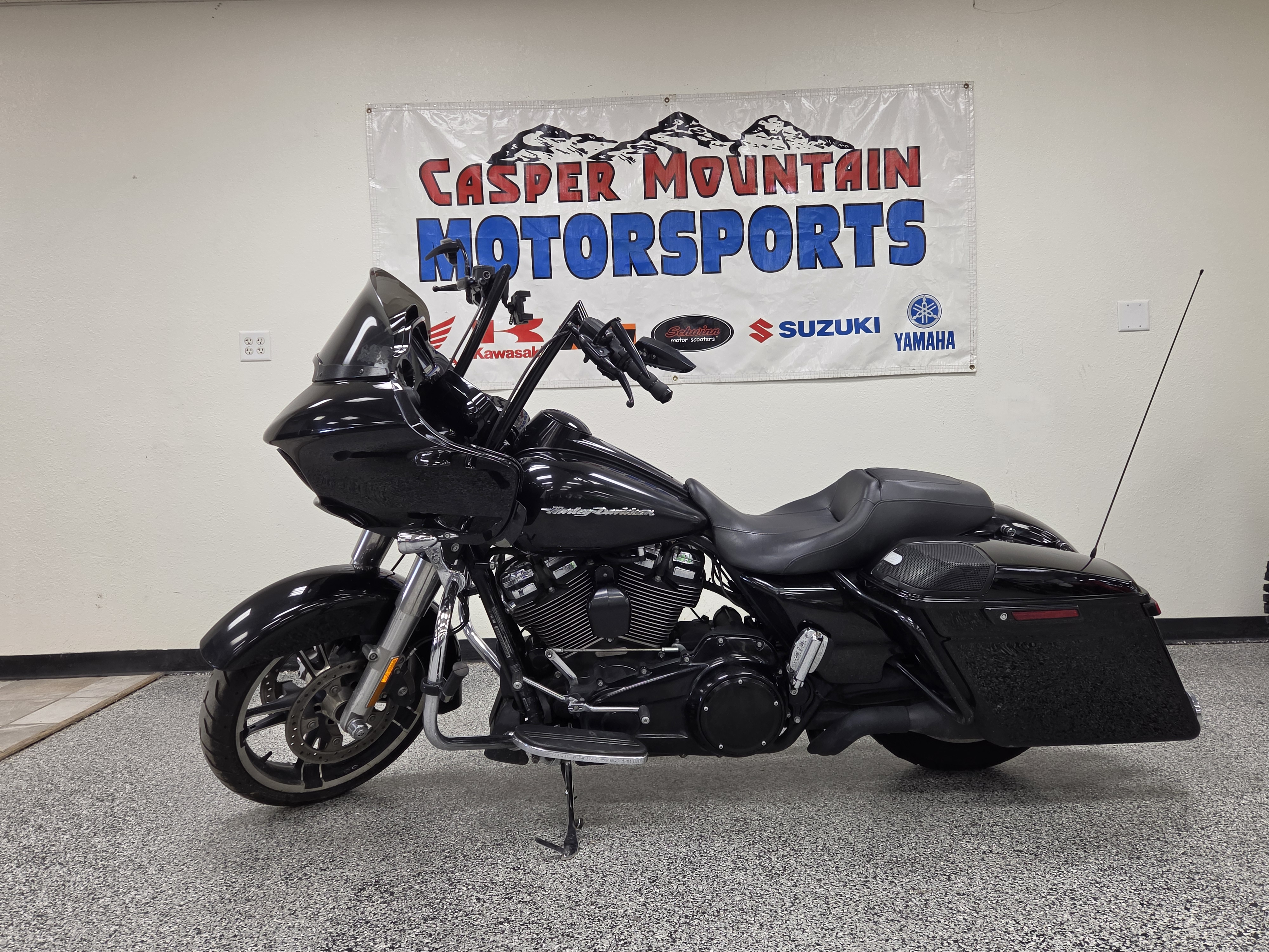 2017 Harley-Davidson ROAD GLIDE SPECIAL MOTORCYCLE